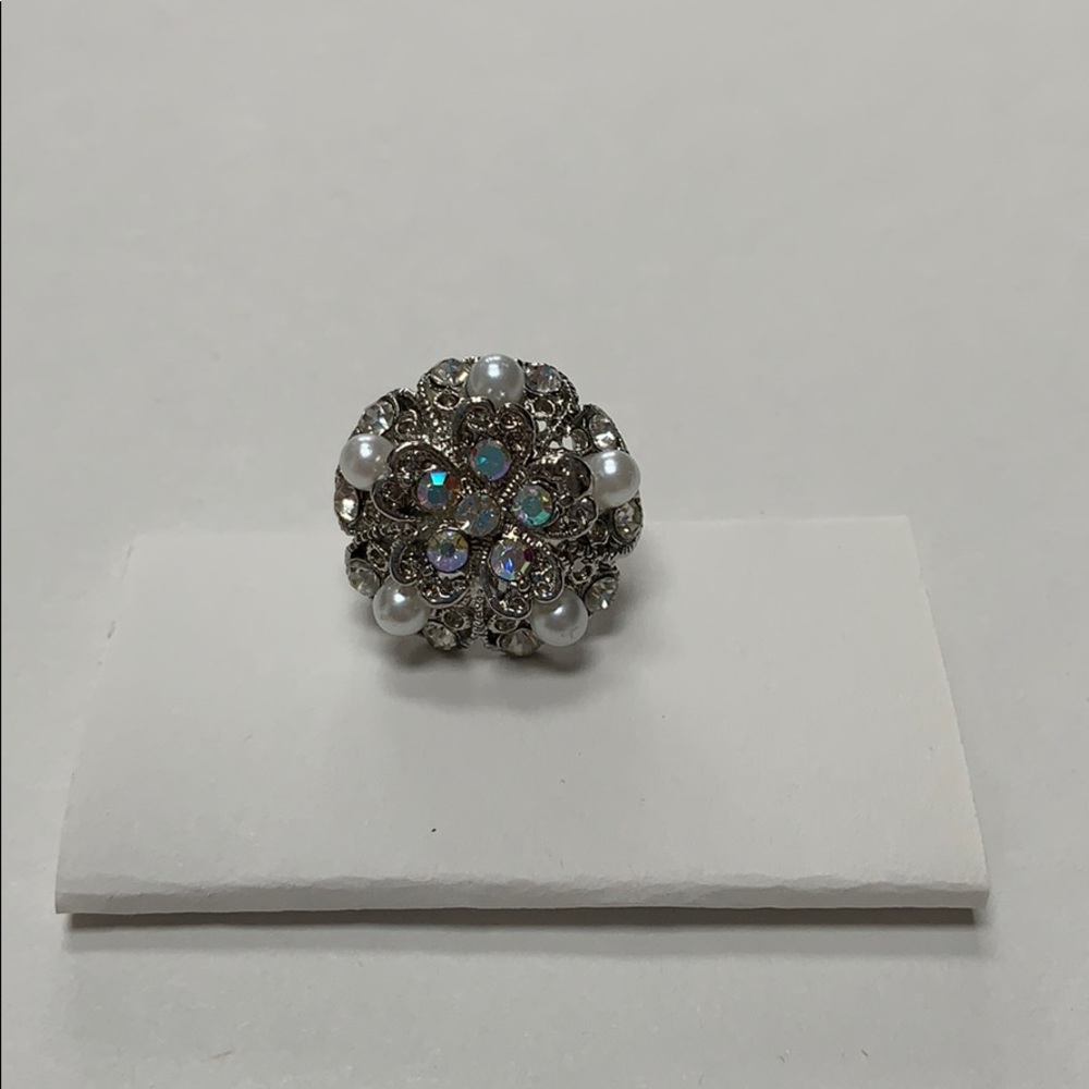 Adjustable fashion ring